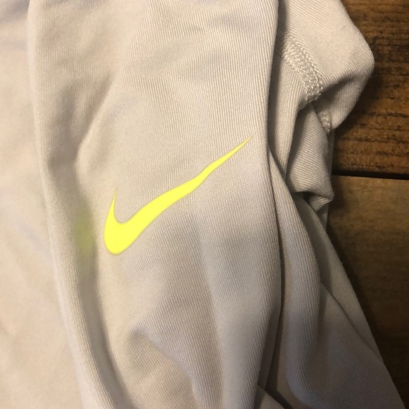 Quarter zip - Picture 3 of 3